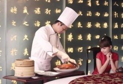 爆料香肠掺假视频播放,视频揭露食品安全隐患